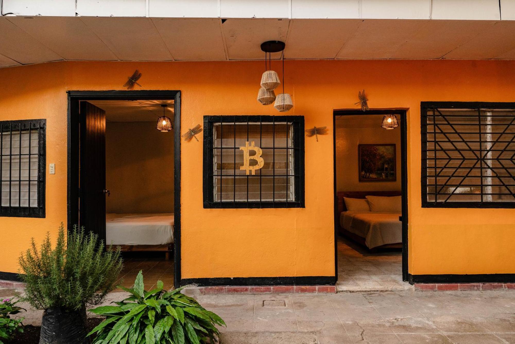 Bed and Breakfast The Whale Lounge - Berlin Exterior foto